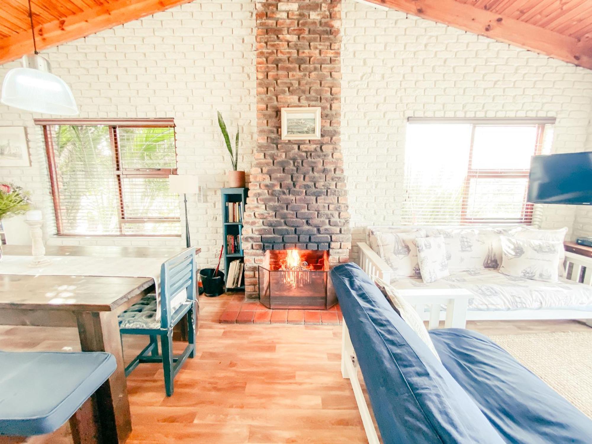 La Mer Seafront Selfcatering Accommodation Kleinmond Oda fotoğraf