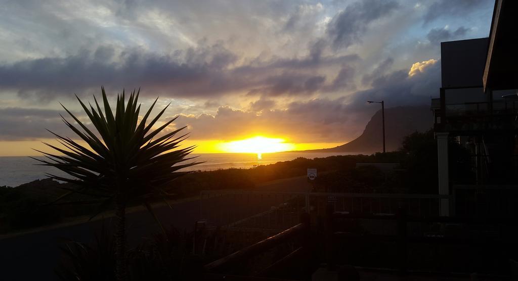 La Mer Seafront Selfcatering Accommodation Kleinmond Dış mekan fotoğraf