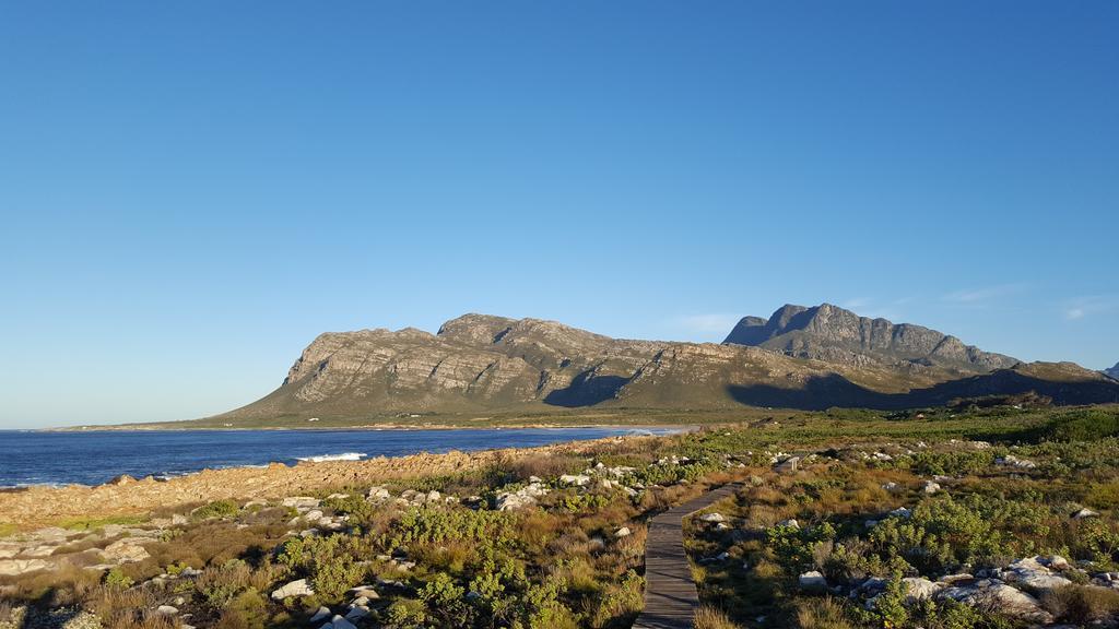 La Mer Seafront Selfcatering Accommodation Kleinmond Dış mekan fotoğraf