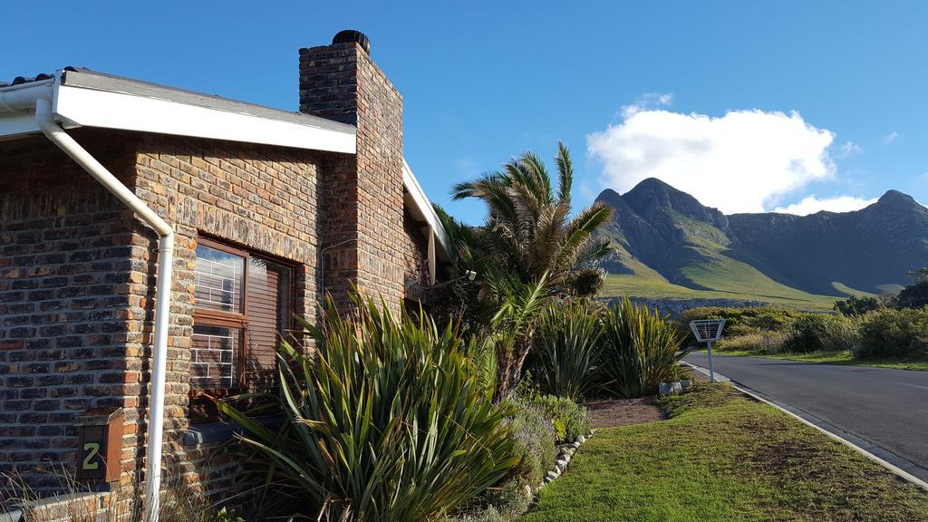 La Mer Seafront Selfcatering Accommodation Kleinmond Dış mekan fotoğraf