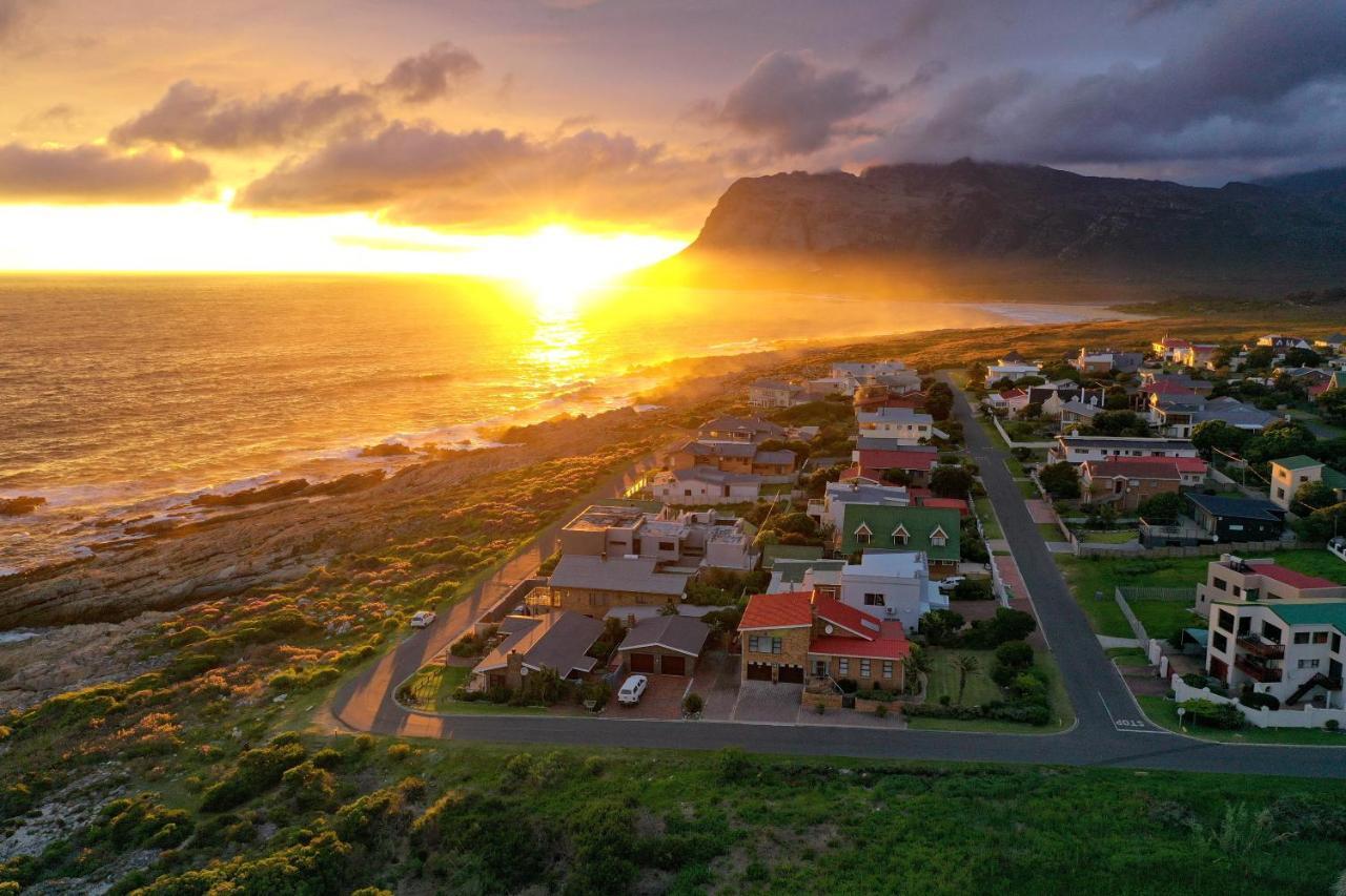 La Mer Seafront Selfcatering Accommodation Kleinmond Dış mekan fotoğraf